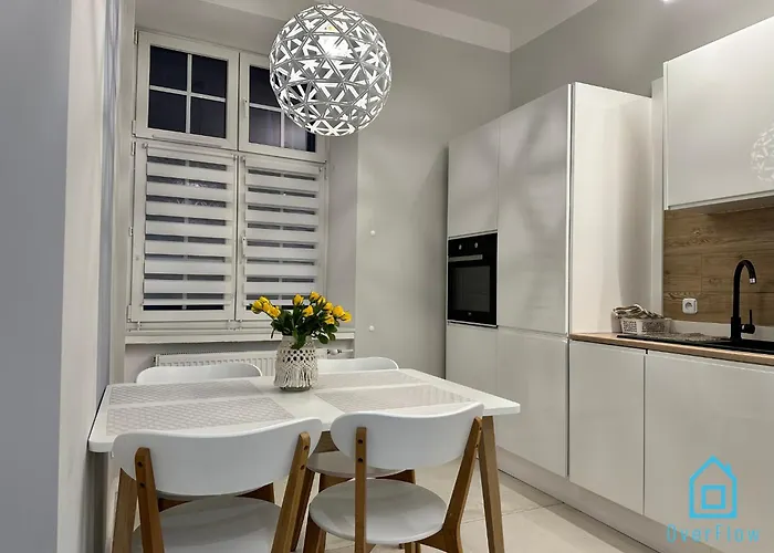 Апартаменты Anchor Your Docking Point In The Heart Of *